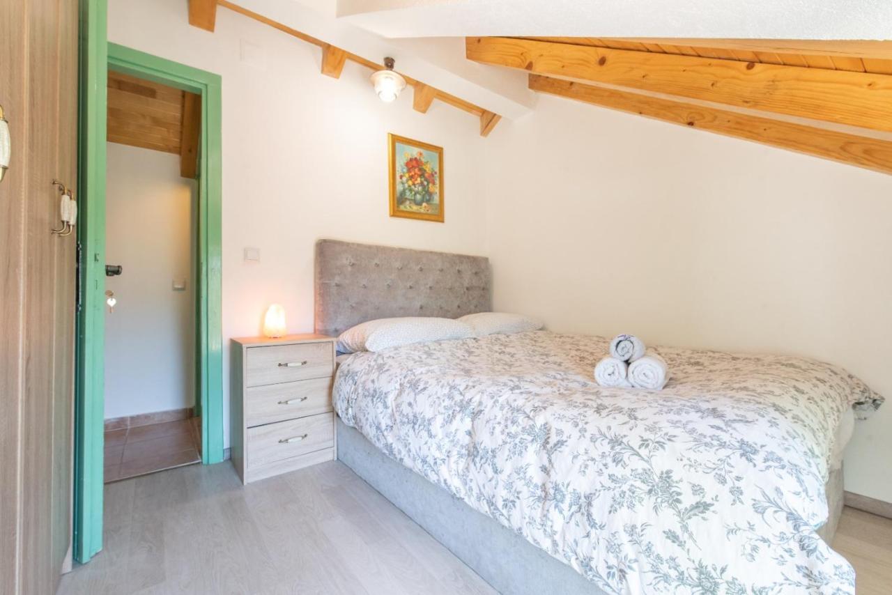 Villa Pristinus Krstatice Екстериор снимка