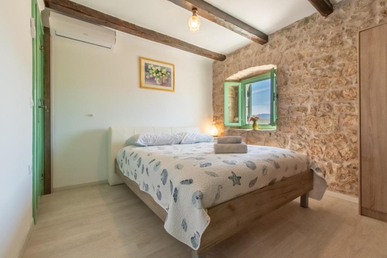 Villa Pristinus Krstatice Екстериор снимка