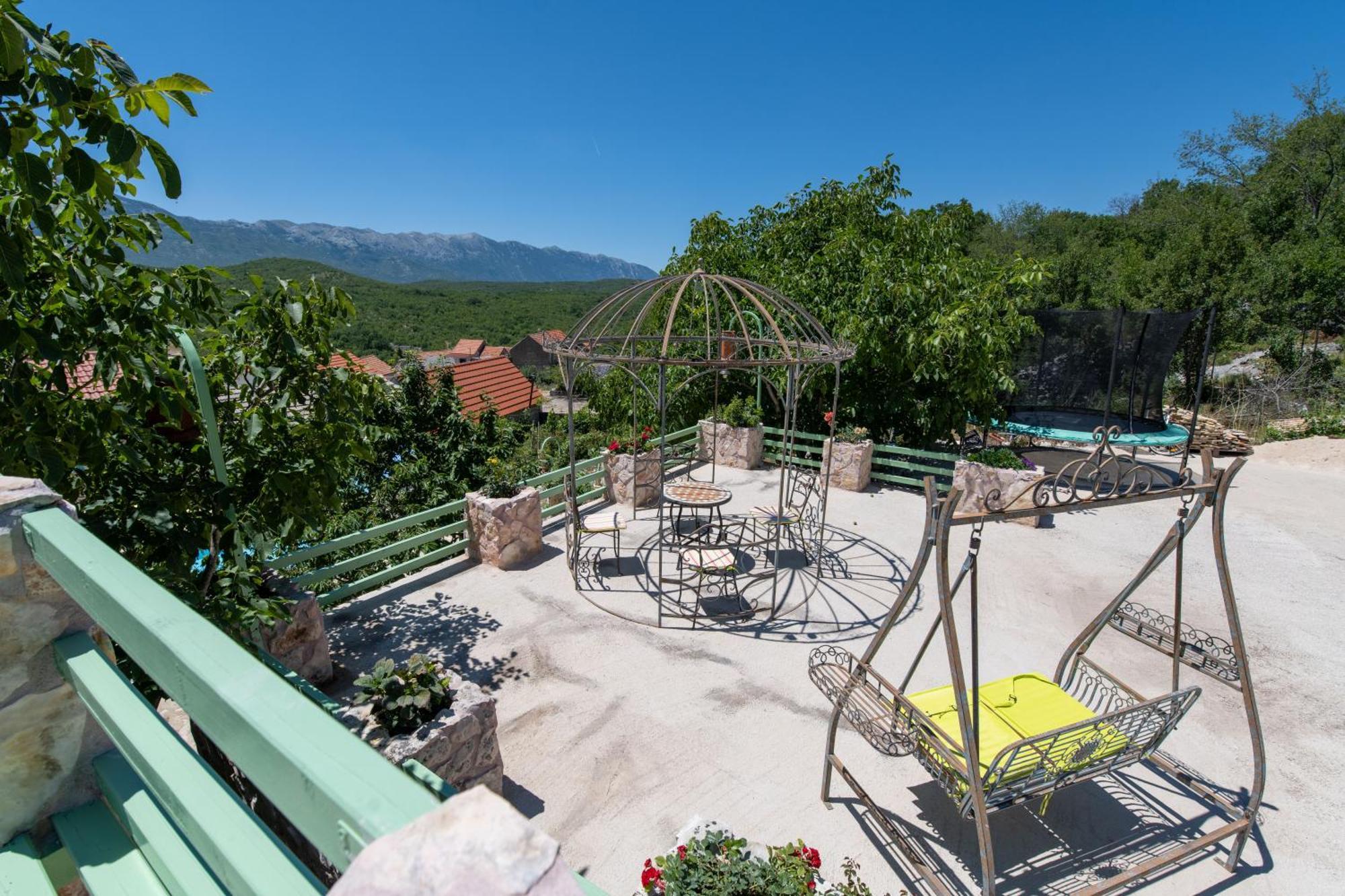 Villa Pristinus Krstatice Екстериор снимка